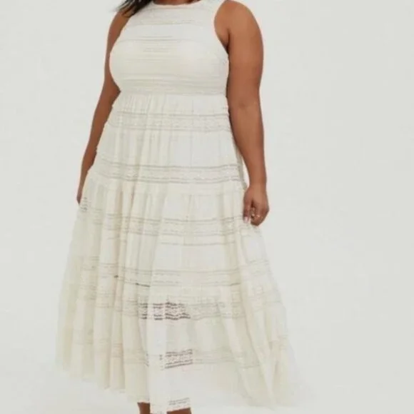 Torrid Ivory Lace High Neck Sleeveless Lined Tiered Dress Size 18 - Picture 1 of 13